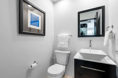 1128 Kenwood Parkway Minneapolis MN 55403