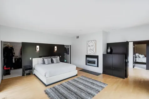 1128 Kenwood Parkway Minneapolis MN 55403