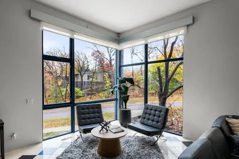 1128 Kenwood Parkway Minneapolis MN 55403