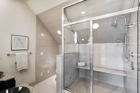 1128 Kenwood Parkway Minneapolis MN 55403