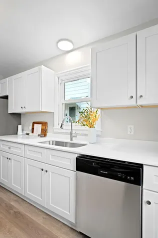 1181 Duluth Street Saint Paul MN 55106