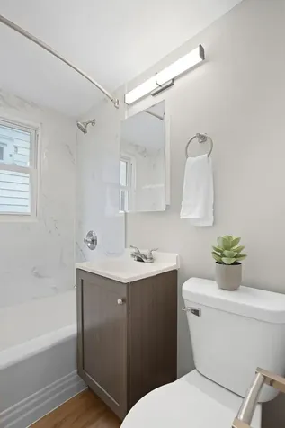 1181 Duluth Street Saint Paul MN 55106