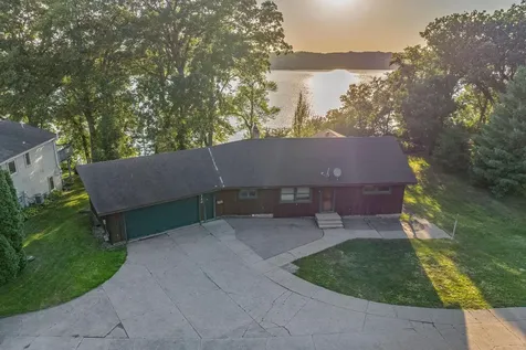 350 E Amber Lake Drive Fairmont MN 56031
