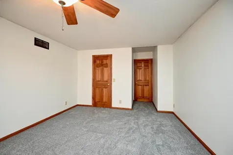 1555 48th Avenue Winona MN 55987