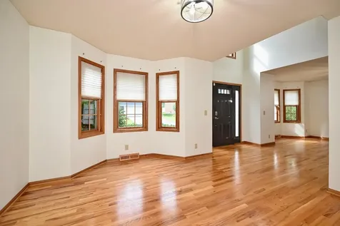 1555 48th Avenue Winona MN 55987