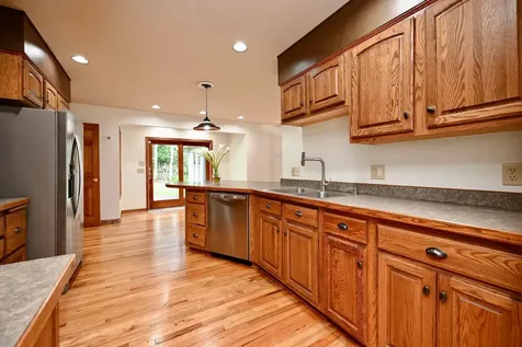 1555 48th Avenue Winona MN 55987