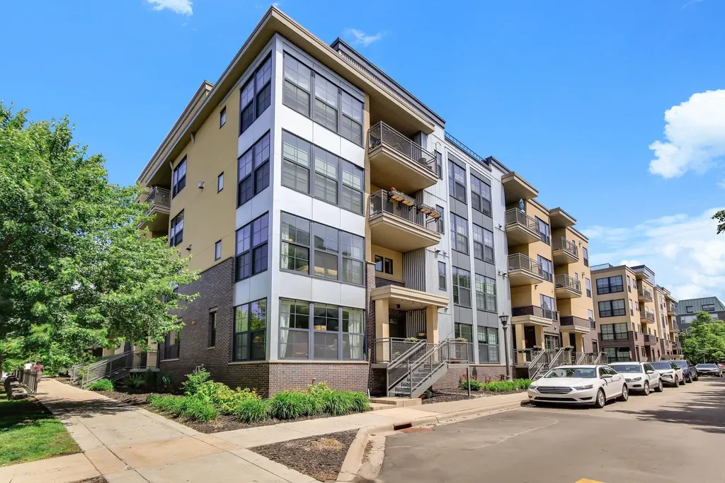 820 Emerald Street Saint Paul MN 55114