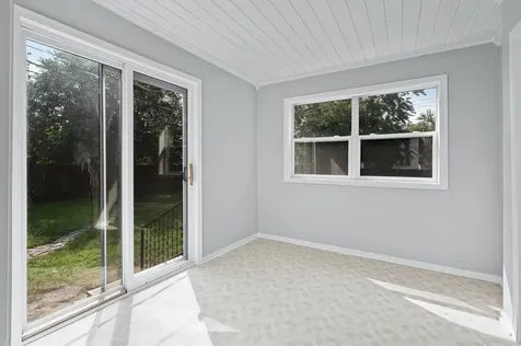 6107 Bryant Avenue N Brooklyn Center MN 55430