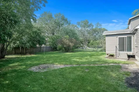 6107 Bryant Avenue N Brooklyn Center MN 55430