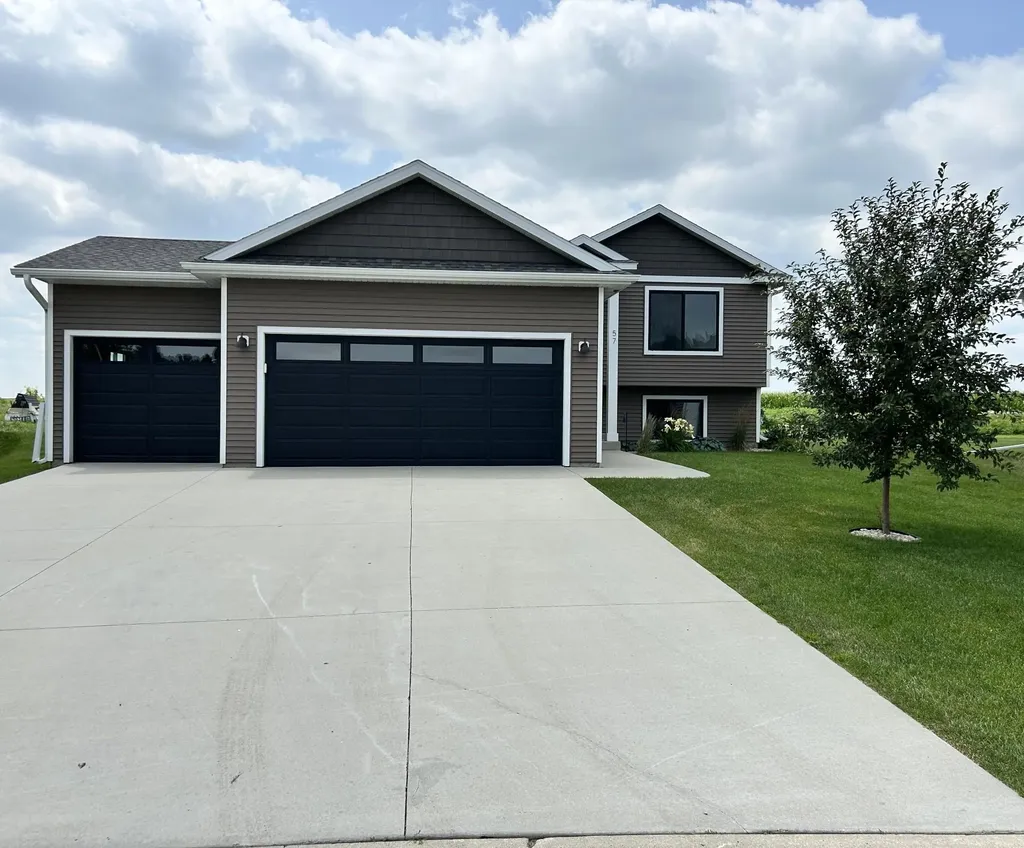 57 4th Avenue SE Kasson MN 55944