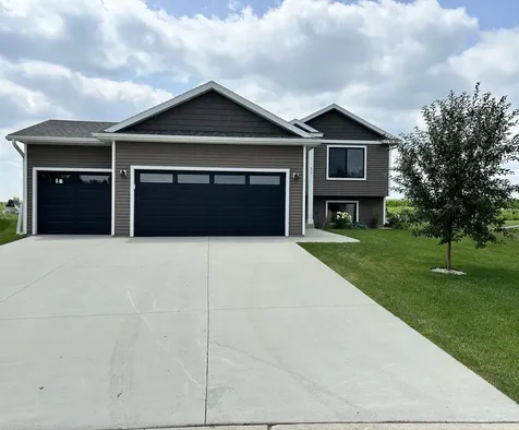 57 4th Avenue SE Kasson MN 55944