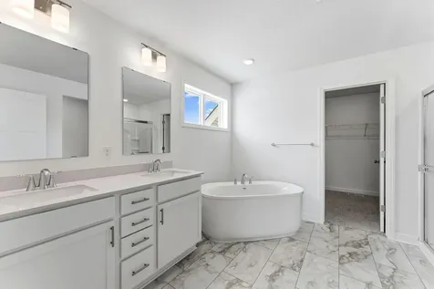7543 Upper 42nd Street N Oakdale MN 55128