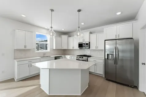 7543 Upper 42nd Street N Oakdale MN 55128