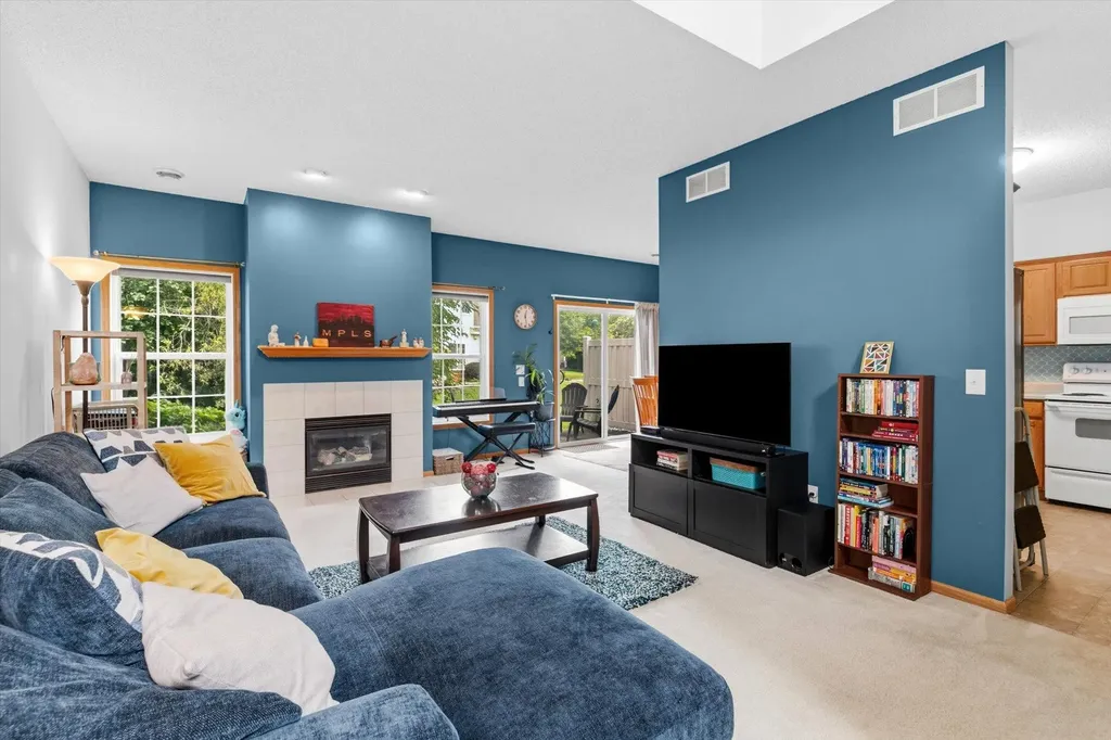 906 Village Parkway Circle Pines MN 55014