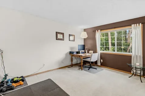 906 Village Parkway Circle Pines MN 55014