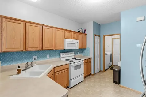 906 Village Parkway Circle Pines MN 55014