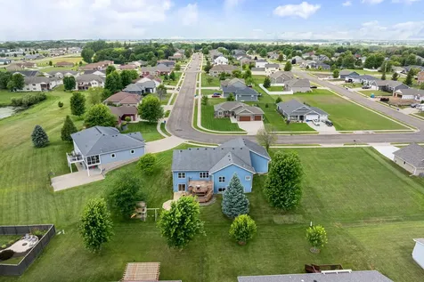 375 Hickory Lane NE Owatonna MN 55060