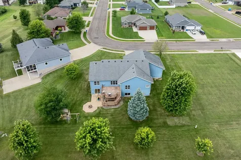 375 Hickory Lane NE Owatonna MN 55060