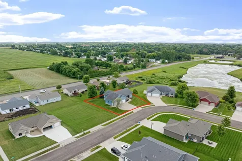 375 Hickory Lane NE Owatonna MN 55060