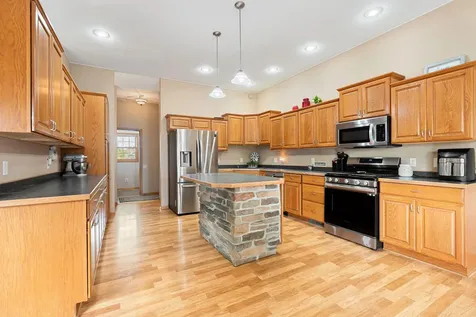 375 Hickory Lane NE Owatonna MN 55060