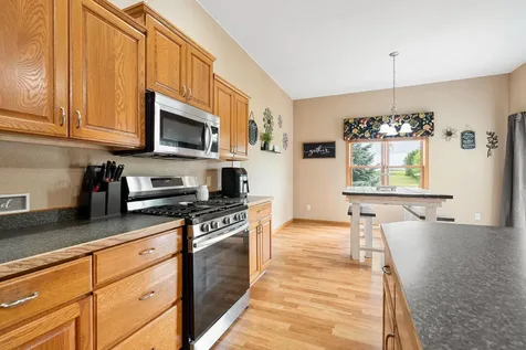 375 Hickory Lane NE Owatonna MN 55060