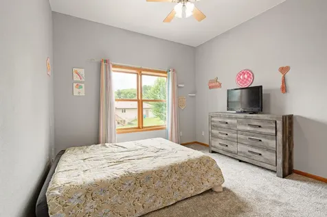 375 Hickory Lane NE Owatonna MN 55060
