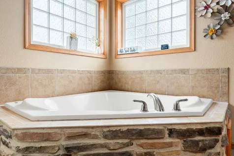 375 Hickory Lane NE Owatonna MN 55060