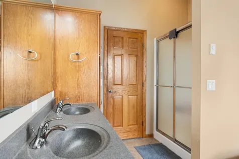 375 Hickory Lane NE Owatonna MN 55060