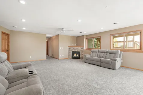 375 Hickory Lane NE Owatonna MN 55060