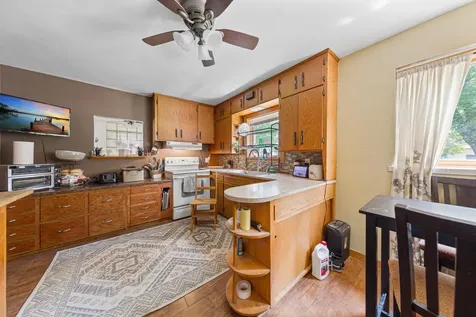 116 E Clinton Street Arlington MN 55307