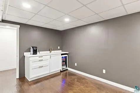220 E Locust Street Duluth MN 55811