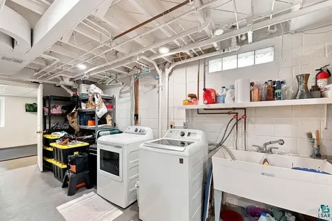 220 E Locust Street Duluth MN 55811