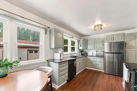 220 E Locust Street Duluth MN 55811