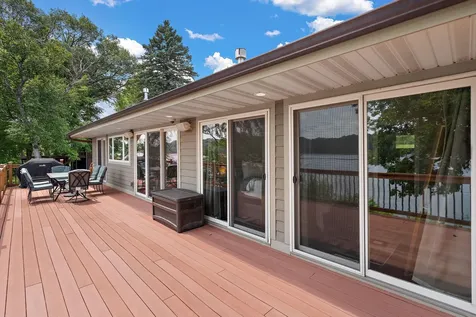 118 Lakeside Drive Stillwater MN 55082