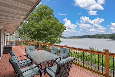 118 Lakeside Drive Stillwater MN 55082