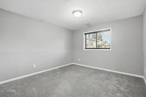 1209 S 3rd Street S Princeton MN 55371