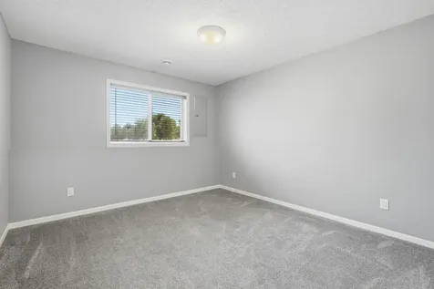 1209 S 3rd Street S Princeton MN 55371