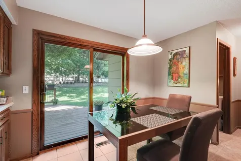 8359 Amsden Ridge Drive Bloomington MN 55438