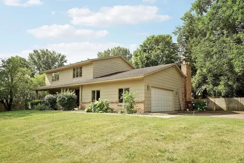8359 Amsden Ridge Drive Bloomington MN 55438