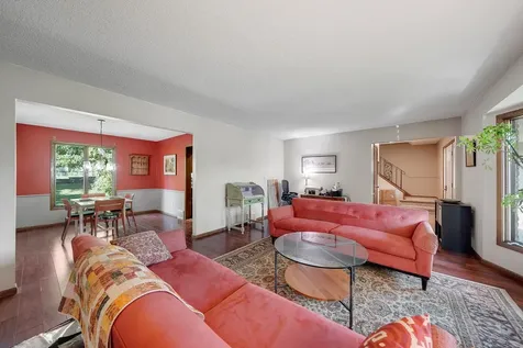 8359 Amsden Ridge Drive Bloomington MN 55438