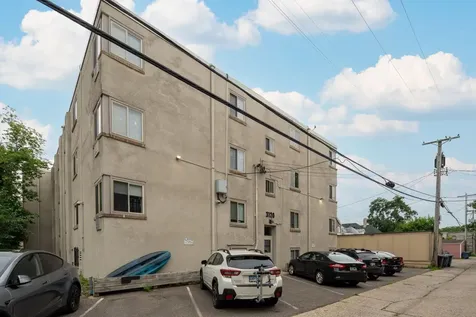 3120 Hennepin Avenue Minneapolis MN 55408