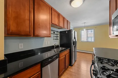 3120 Hennepin Avenue Minneapolis MN 55408