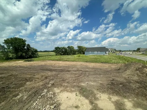 7660 Lotus Lane Lino Lakes MN 55014