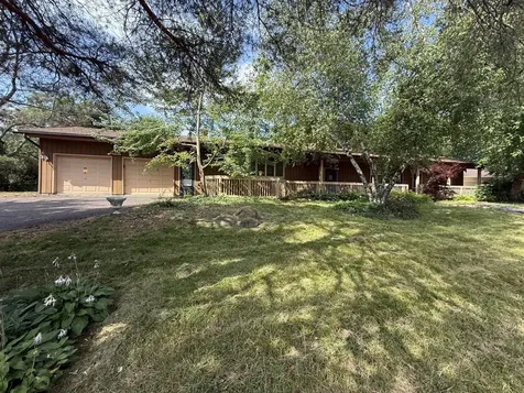 4497 S Oak Leaf Court Vadnais Heights MN 55127