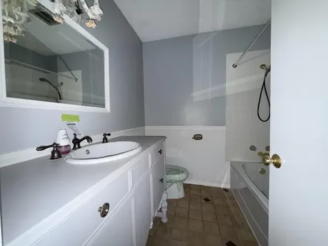4497 S Oak Leaf Court Vadnais Heights MN 55127