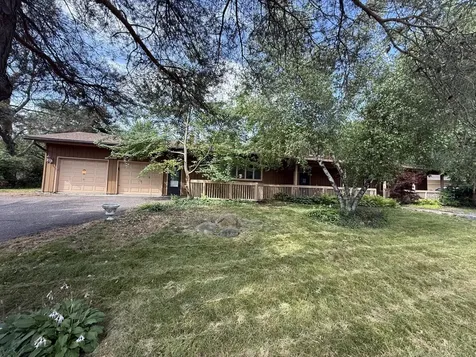 4497 S Oak Leaf Court Vadnais Heights MN 55127
