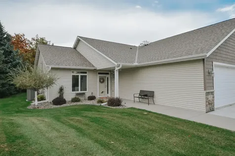 2840 Pine Ridge Boulevard Red Wing MN 55066