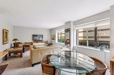 19 S 1st Street Minneapolis MN 55401