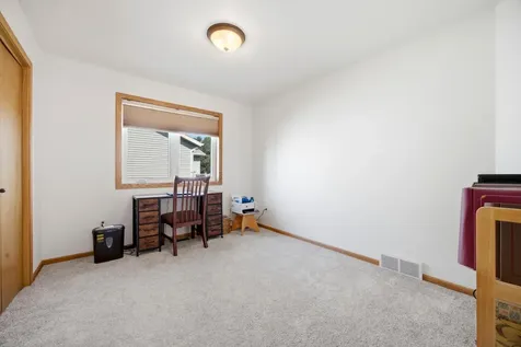 216 30th Avenue E West Fargo ND 58078