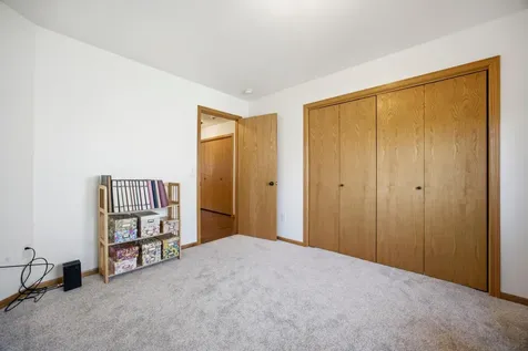 216 30th Avenue E West Fargo ND 58078